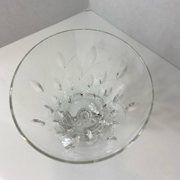 Duncan & Miller Willow Crystal Wine Glasses - Picture 6 of 9